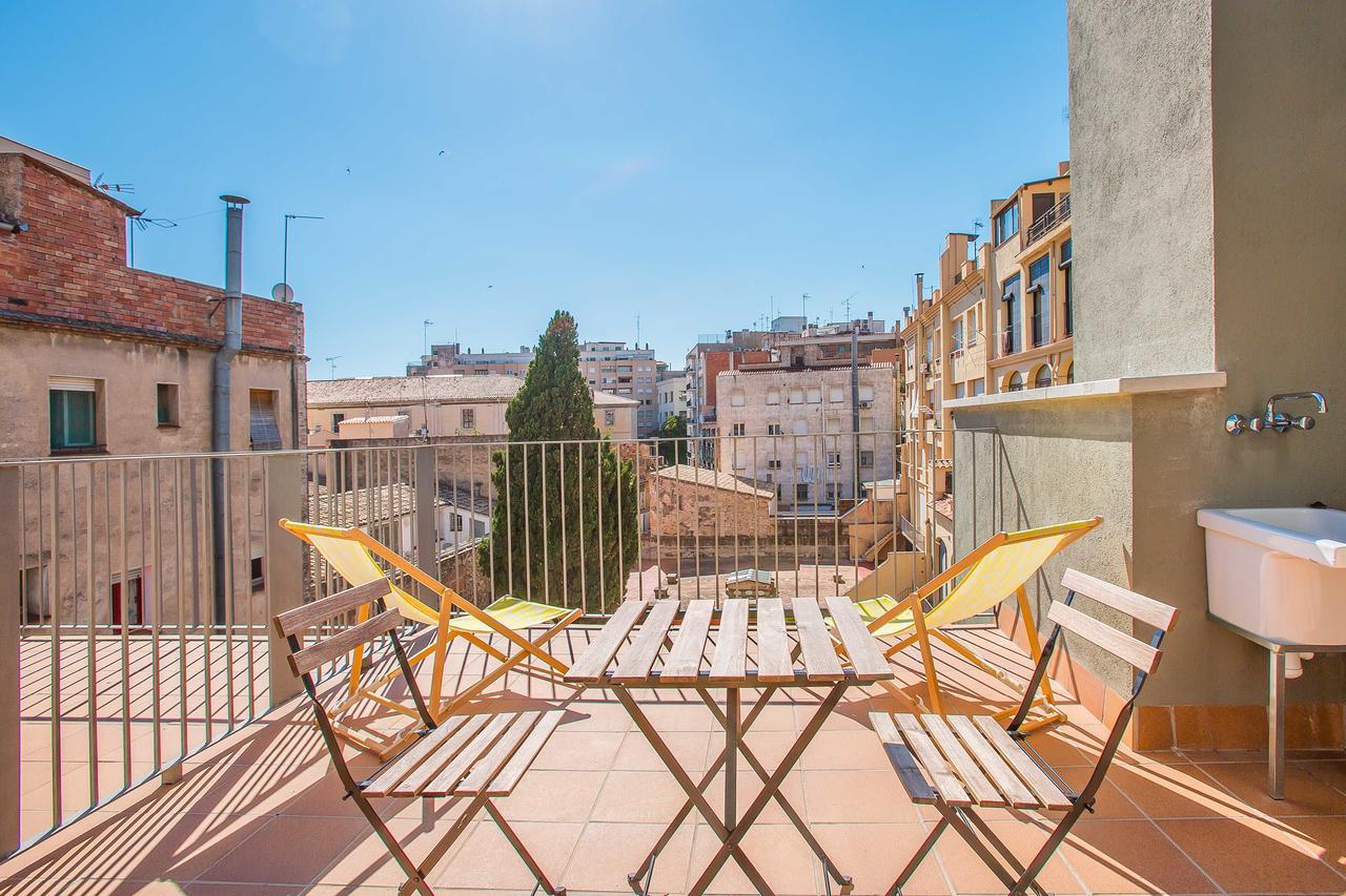 Flateli - Plaça Catalunya 42 Gérone Extérieur photo