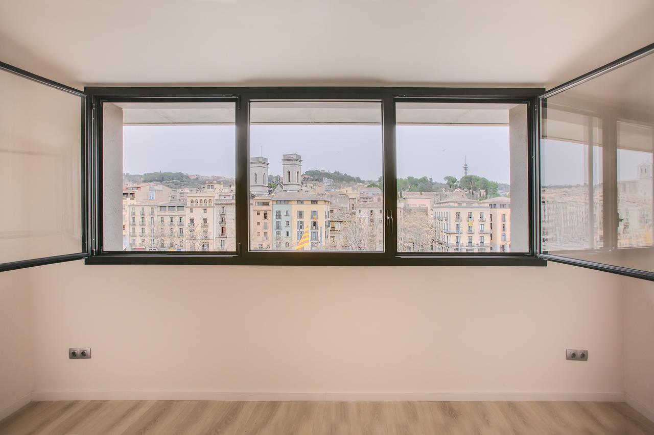 Flateli - Plaça Catalunya 42 Gérone Extérieur photo
